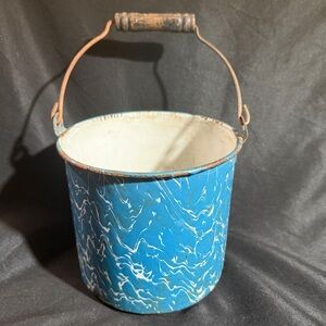 Vintage blue and white splatterware Enamel Bucket with wooden handle